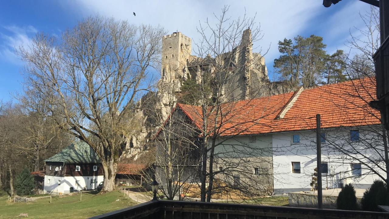 Burggasthof Weissenstein 레겐 외부 사진